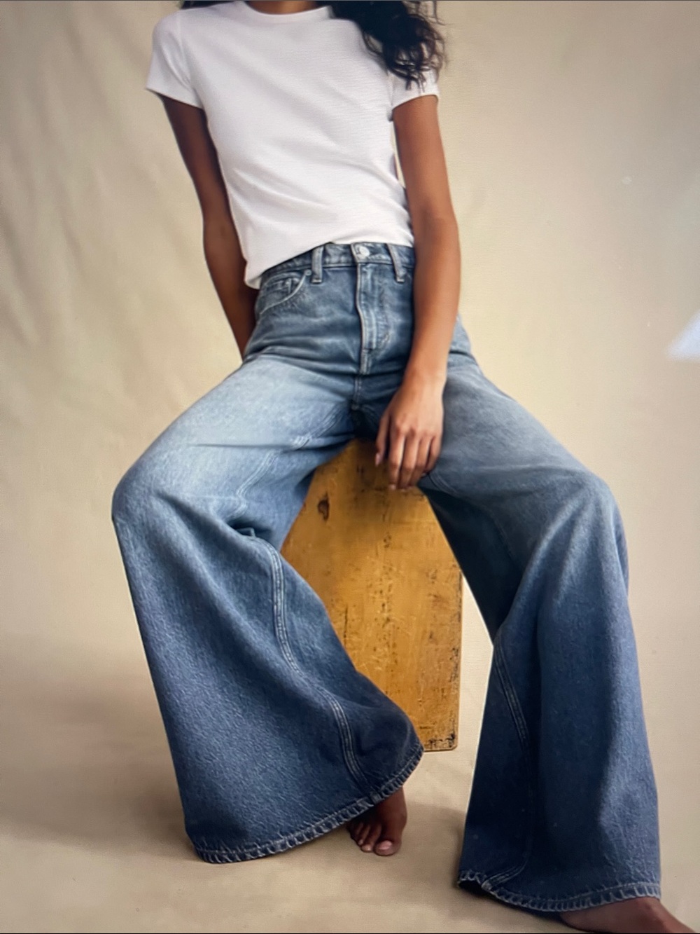 NWT Banana Republic High-Rise Wide-Leg Lightweight Palazzo Jeans - Picture 4 of 14